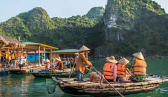 Halong Bay | Vietnam | Southeast Asia