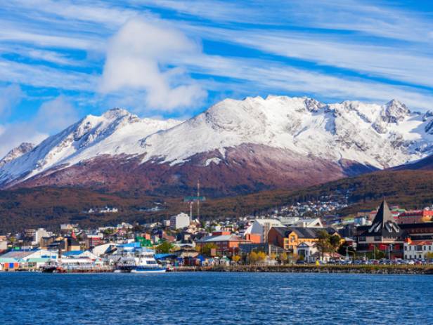 Stunning sunset, painting the sky pink and purple in Ushuaia at the end of the earth