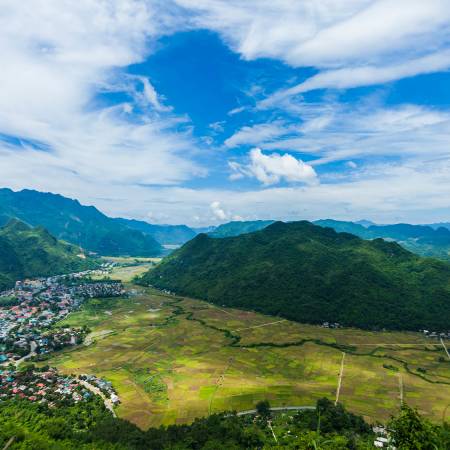 Hill Tribes, Halong Bay & Beyond