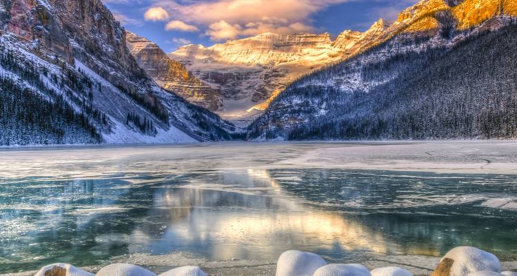 tourhub | On The Go Tours | Vancouver, Banff & Rockies Winter - 5 days 