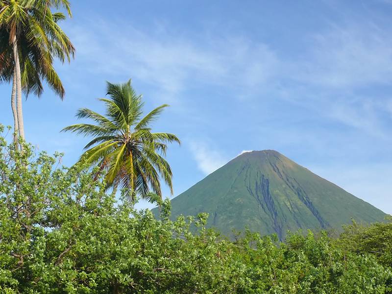 Best Nicaragua Group Tours & Trips 2024/25 | On The Go Tours