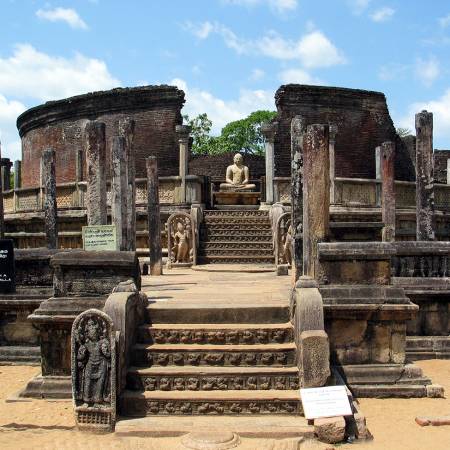 Polonnaruwa ruins - Sri Lanka Tours - On The Go Tours