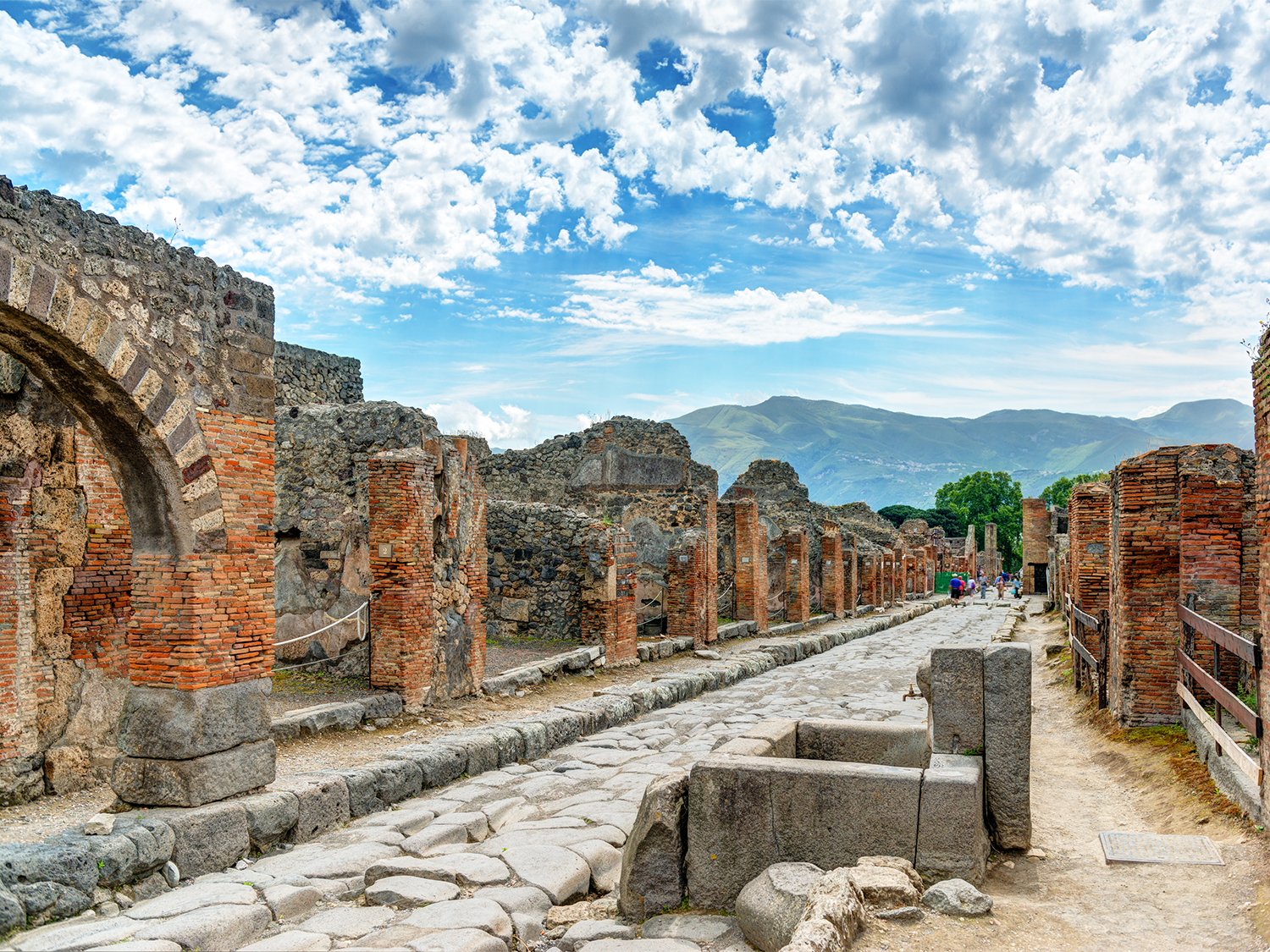 Naples, Pompeii & Amalfi - 4 days