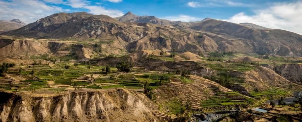 The impressive mountain views of the Sacred Valley in Peru