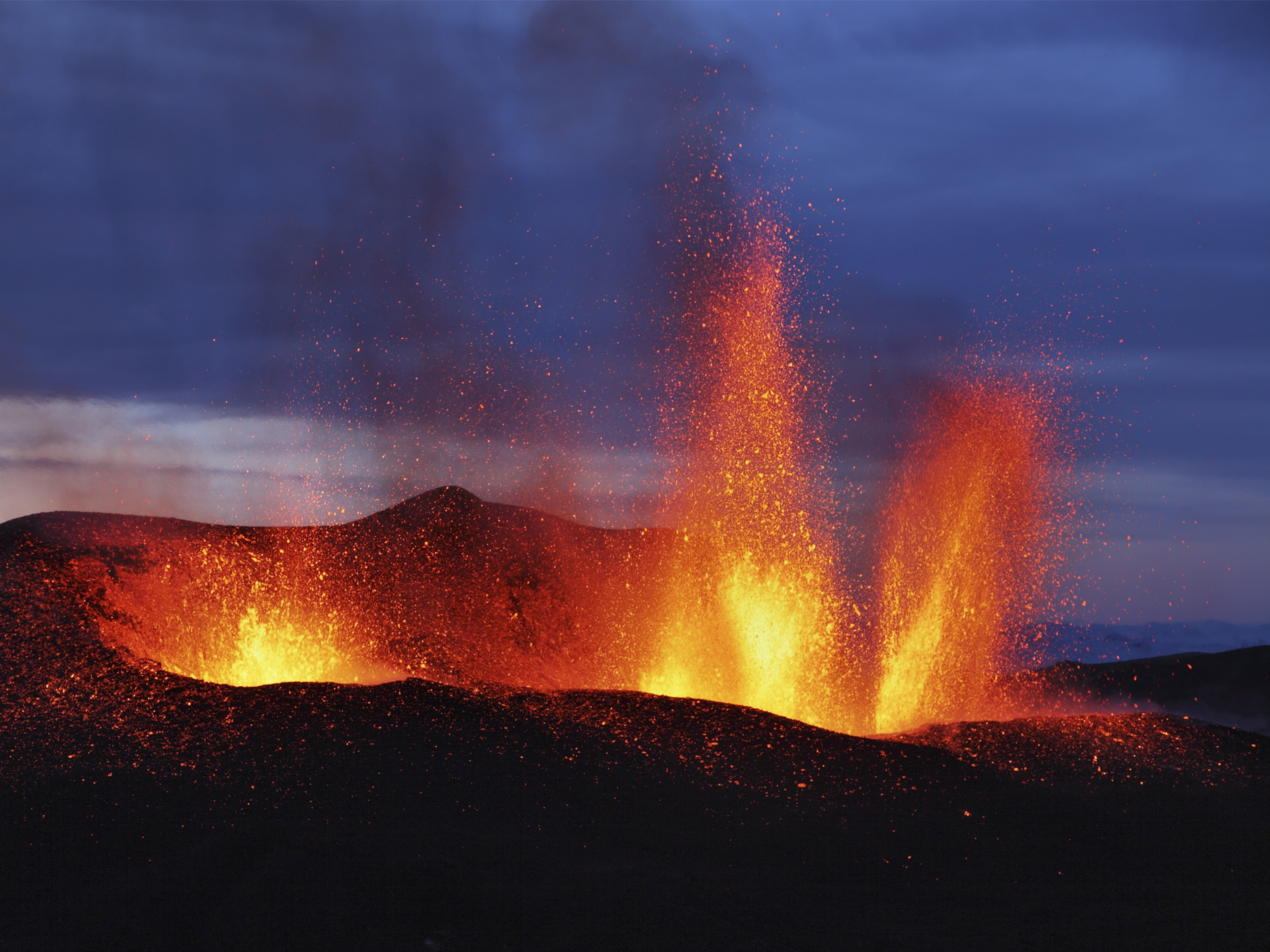 Best Tours to Seljalandsfoss 2024-2025 (From US)