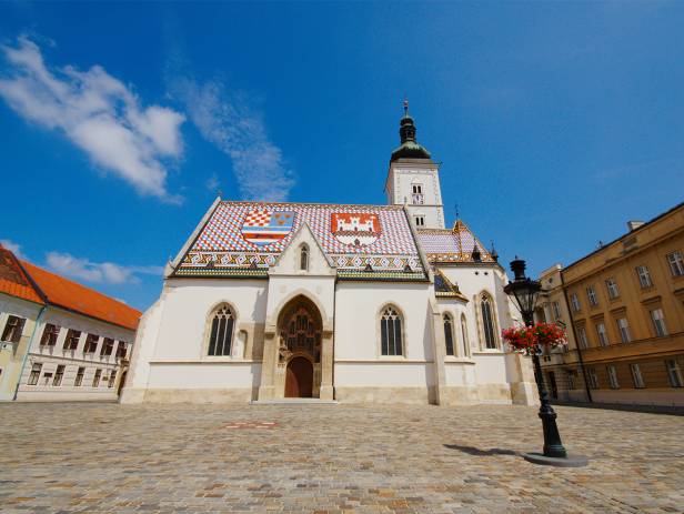 Sun shining through the cathedral in Zagreb