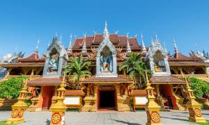 xishuangbanna buddhist temple